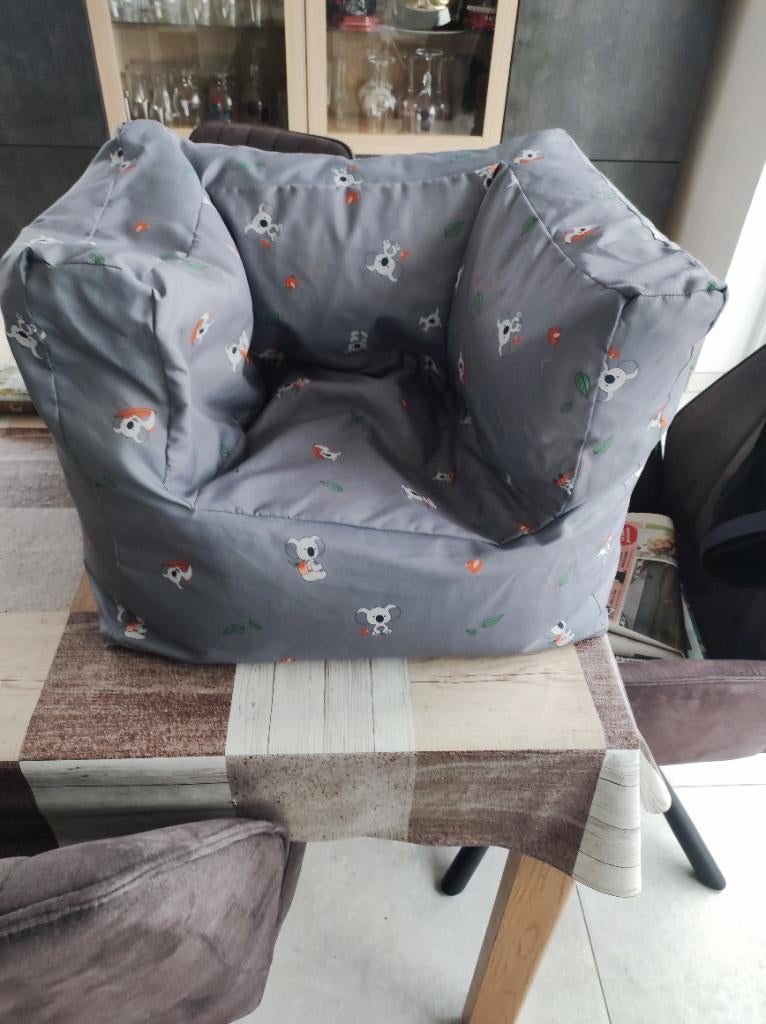 Kinder zitzak, Enlèvement, Comme neuf, Tapis ou Coussin