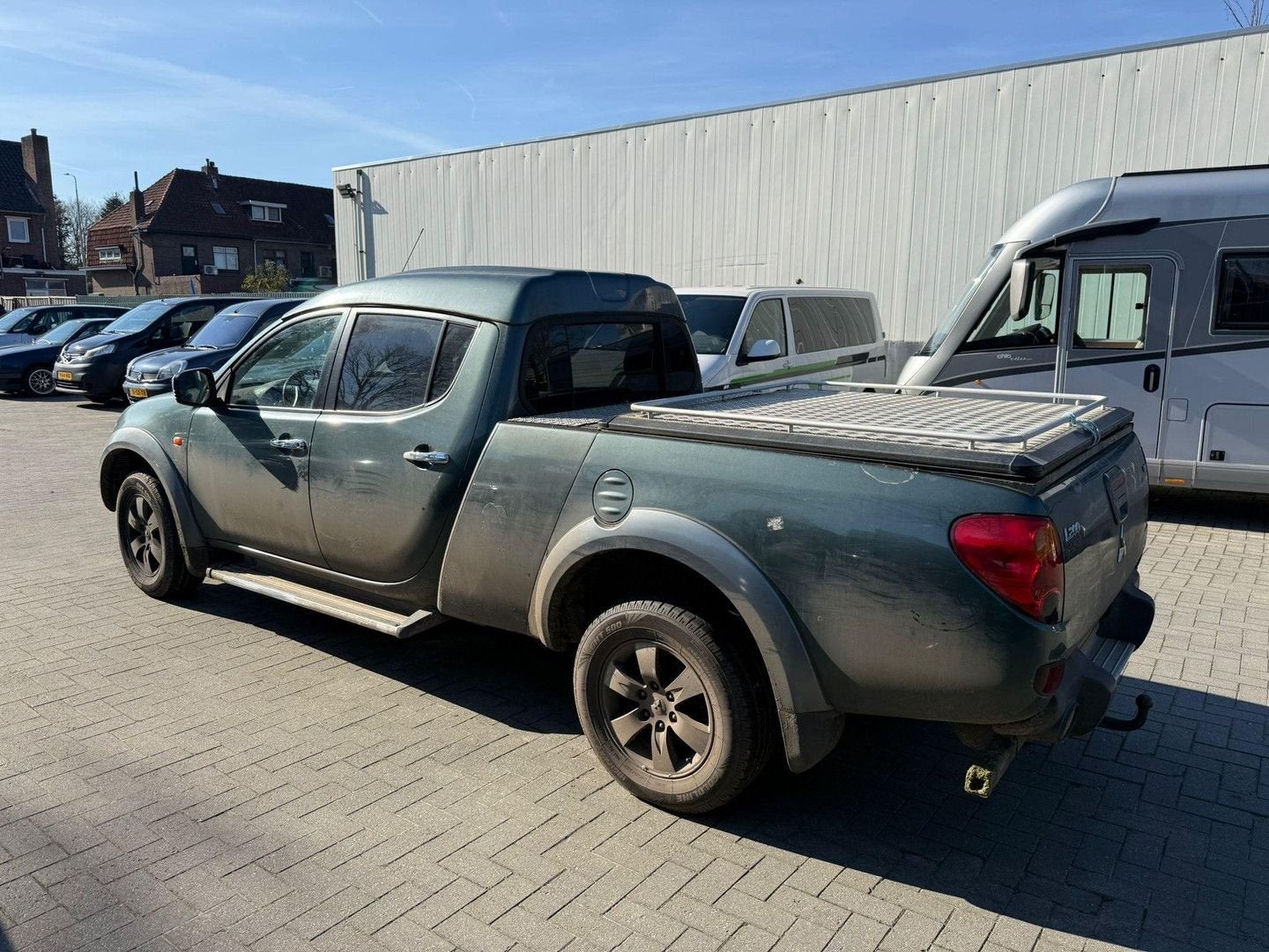 Mitsubishi L200 2.5 DI-D Double Cab Intense Automaat | € 4.9, Autos, Mitsubishi, Achat, Entreprise, Electronic Stability Program (ESP)