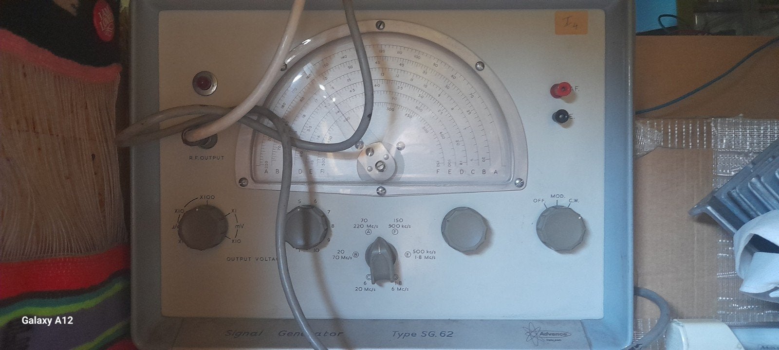 Signal Generator, Enlèvement