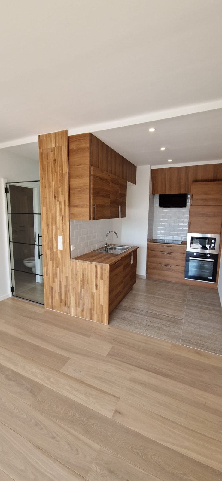 RÉNOVATION COMPLÈTE DE A À Z 0490218469, Enlèvement ou Envoi
