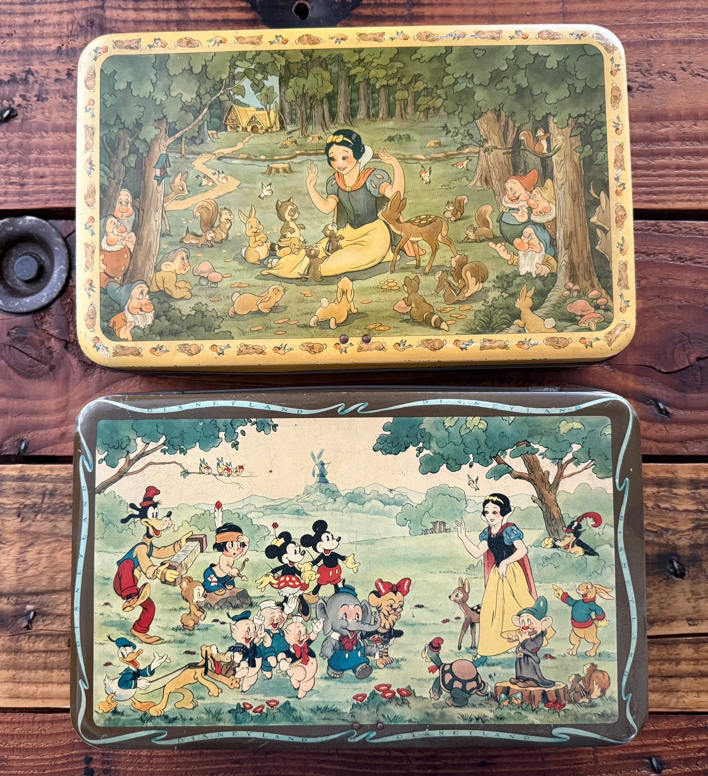 2 blikken dozen van Disney, sneeuwwitje, mickey, donald, oud, Ophalen, Sneeuwwitje of Doornroosje, Gebruikt, Overige typen