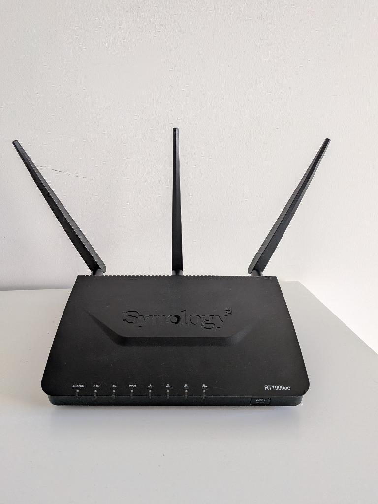 Wireless Router Synology RT1900ac, Informatique & Logiciels, Routeurs & Modems, Utilisé, Routeur, Enlèvement
