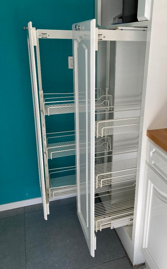 Apothekerskast elementen 2 stuks +eventueel kast 50 euro /st, Ophalen, Zo goed als nieuw