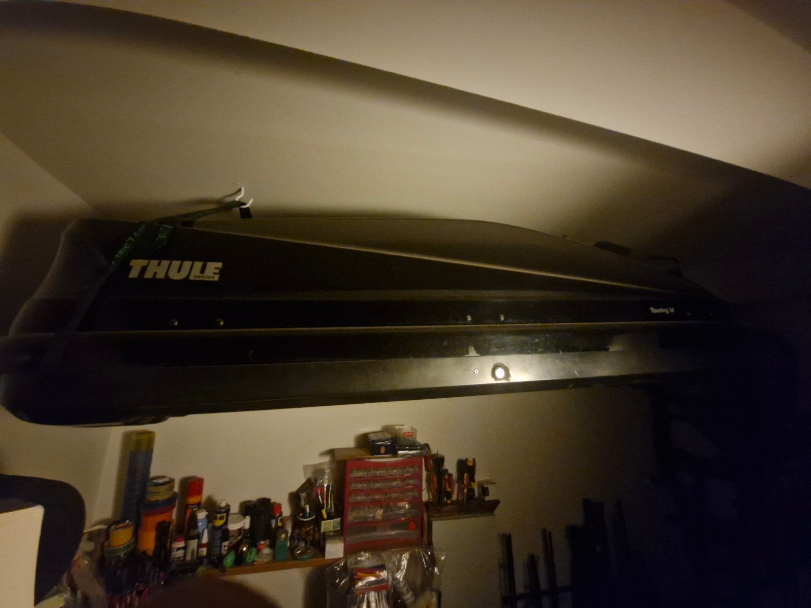Te koop: Thule Touring M dakkoffer + Thule dakdragers (compl, Auto diversen, Dakkoffers, Ophalen