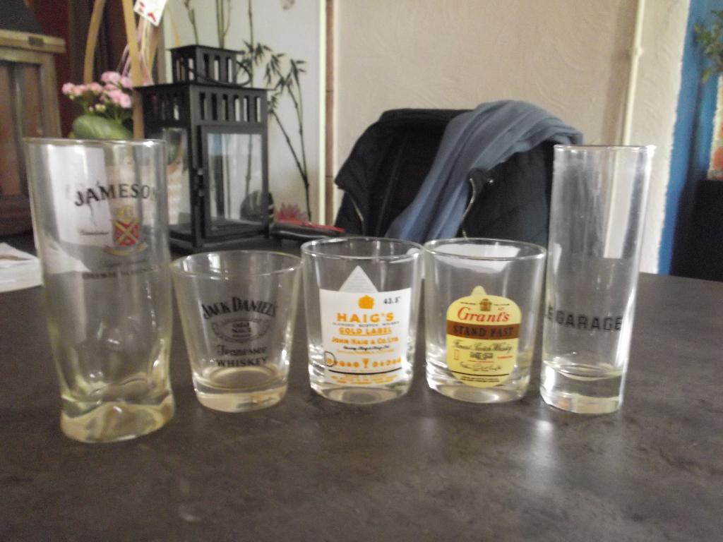 VERRES A WHISKY(5), Enlèvement ou Envoi, Comme neuf