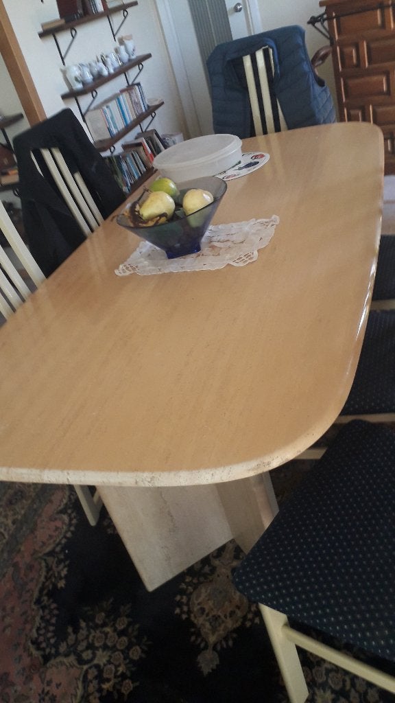 table salle à manger traavertin, Maison & Meubles, Enlèvement, Cinq personnes ou plus, Ovale