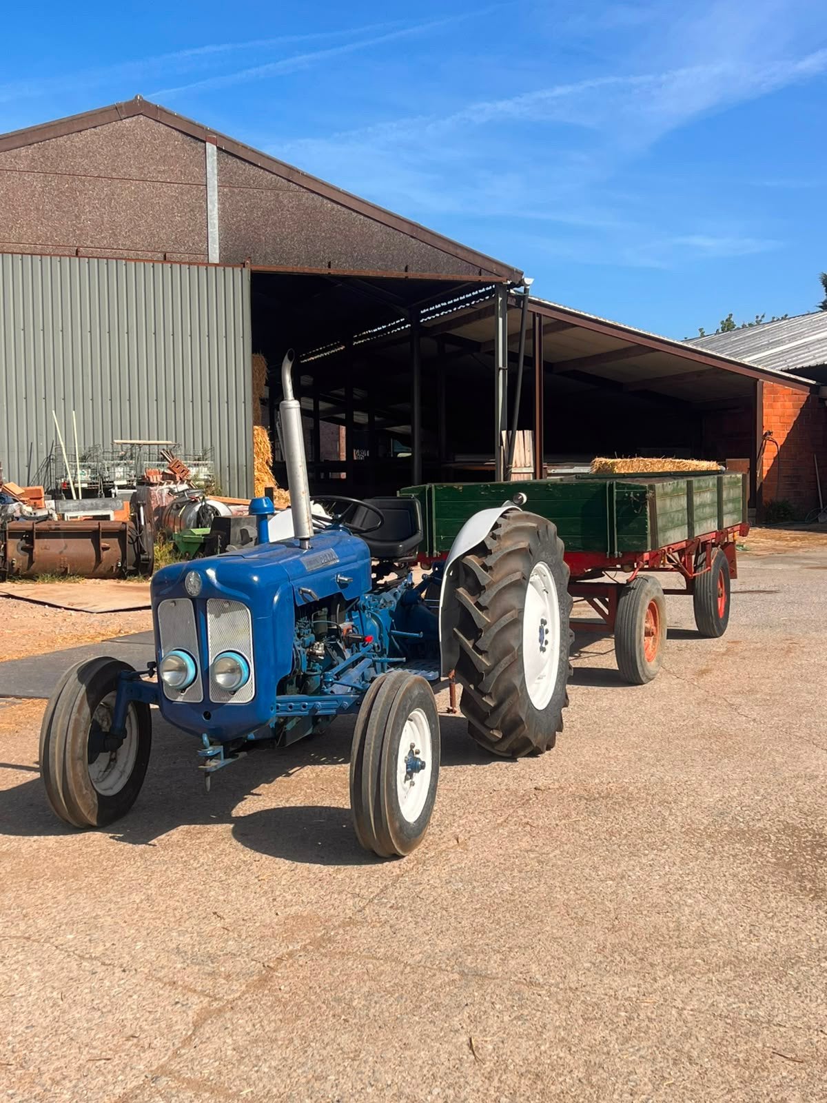 Tractor +kar, Enlèvement