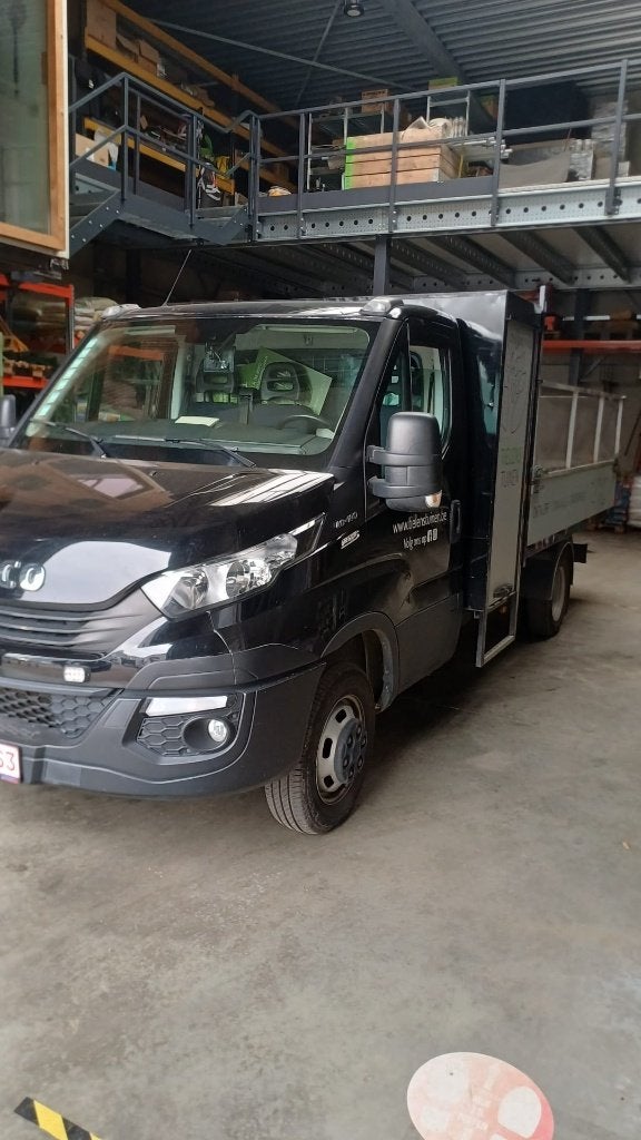 Iveco 40C18 3.0 diesel 180 ch - remorquage 3500 kg - Euro6b, Achat, Euro 6, Boîte manuelle, Noir