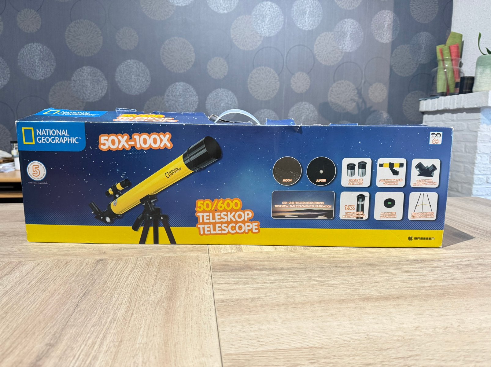 Telescoop - National Geographic, Audio, Tv en Foto, Optische apparatuur | Telescopen, Ophalen, Lenzentelescoop (refractor), Met statief