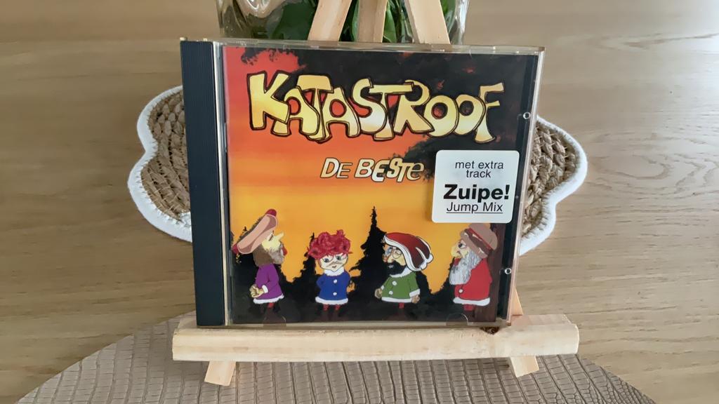 Cd Katastroof, Ophalen of Verzenden, Zo goed als nieuw