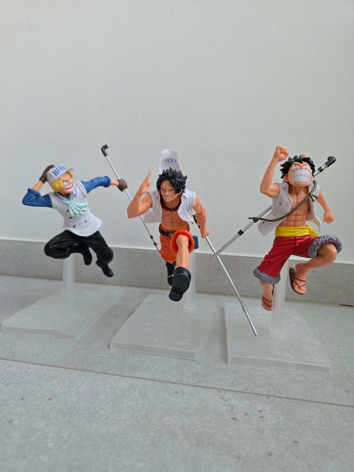 Lot de 3 figurines One Piece