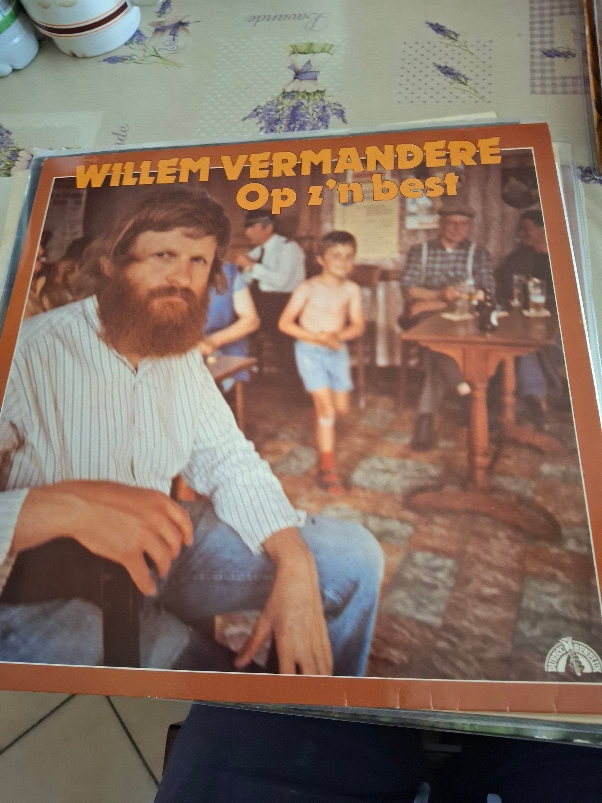 Willem vermandere op z.n best 1981, Verzenden
