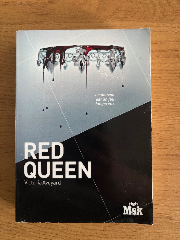Roman Red Queen Tome 1 Victoria Aveyard, Boeken, Ophalen of Verzenden, Zo goed als nieuw, Victoria Aveyard