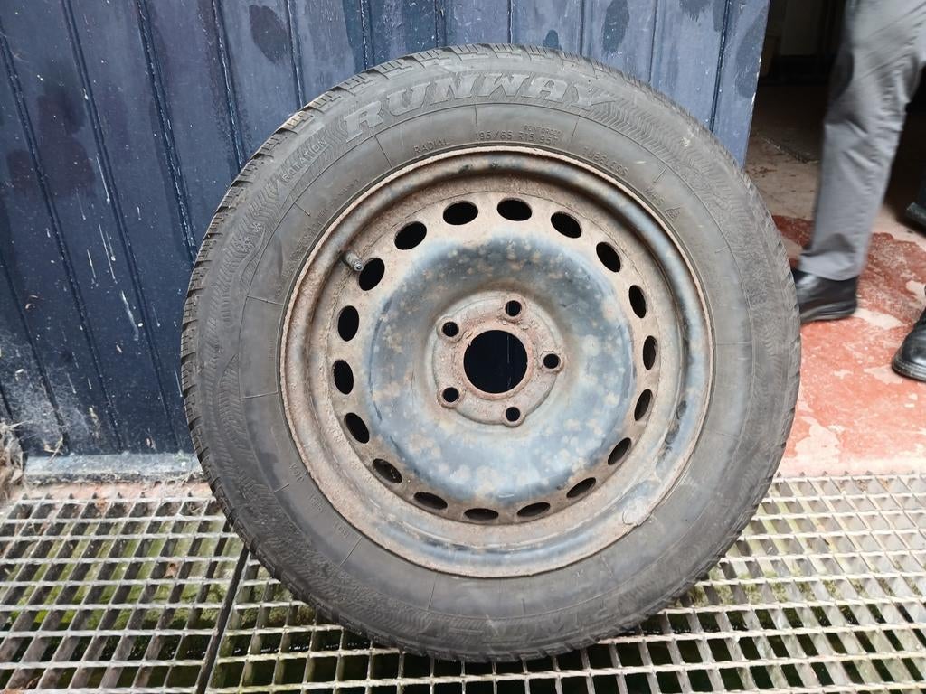 Pneus 4 saisons, 4 Saisons, Pneu(s)