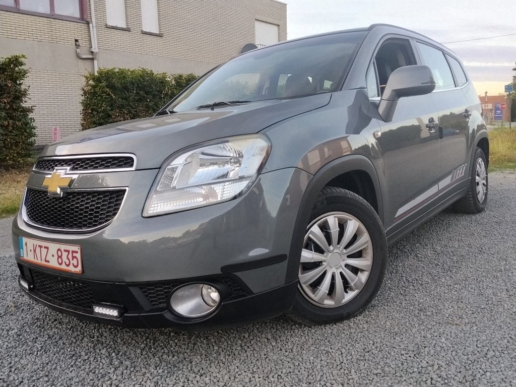 CHEVROLET ORLANDO/2000cc DIESEL/AUTOMAAT 7 PLAATSEN/GARANT, Auto's, Automaat, Euro 5, Monovolume, Parkeersensor