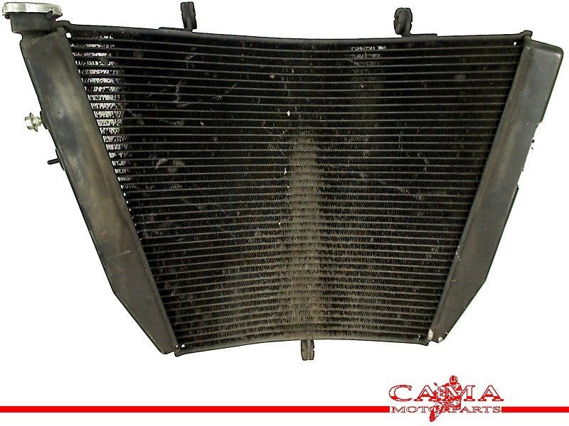 RADIATEUR Suzuki GSX R 750 2008-2010 (GSXR750 K8 / K9 / L0), Motoren, Dhr. S. di Majo, Gebruikt, Info@cama-motorparts.nl, P.J. Troelstraweg 8 8
3144 CX  MAASSLUIS, NL