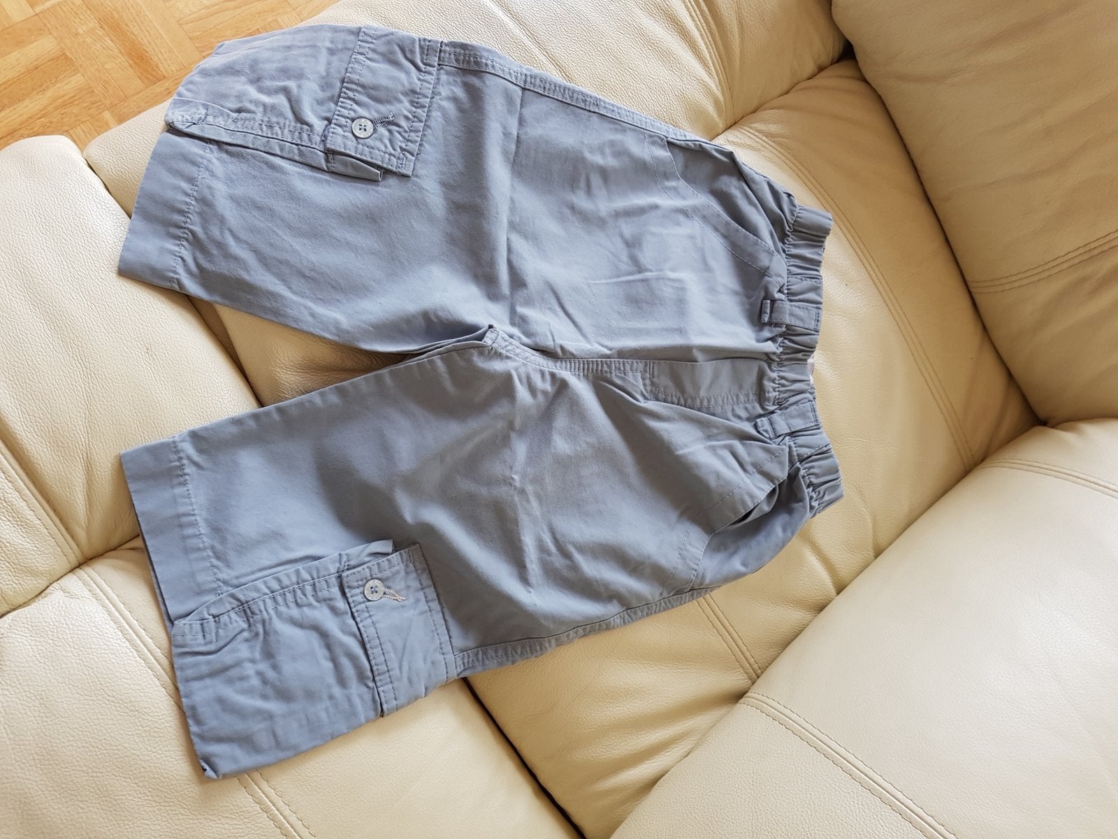 Korte broek, grijs, maat 110, elastische taille, goede staat, Ophalen, Zo goed als nieuw, Broek