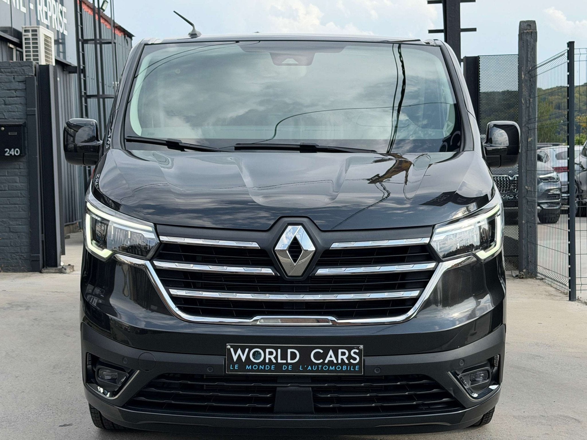 Renault Trafic Trafic 2.0 dCi 30 L2H1 Grand Confort- TVAC- B, Achat, 110 kW, Entreprise, 3 places
