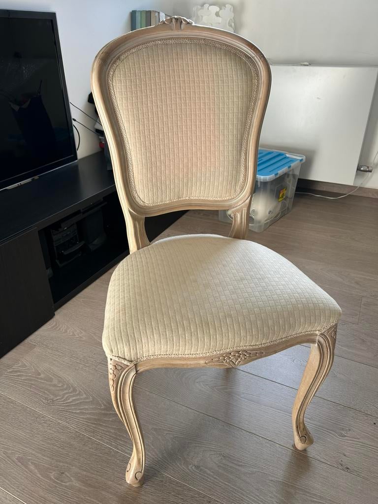 Antieke stoel, Ophalen