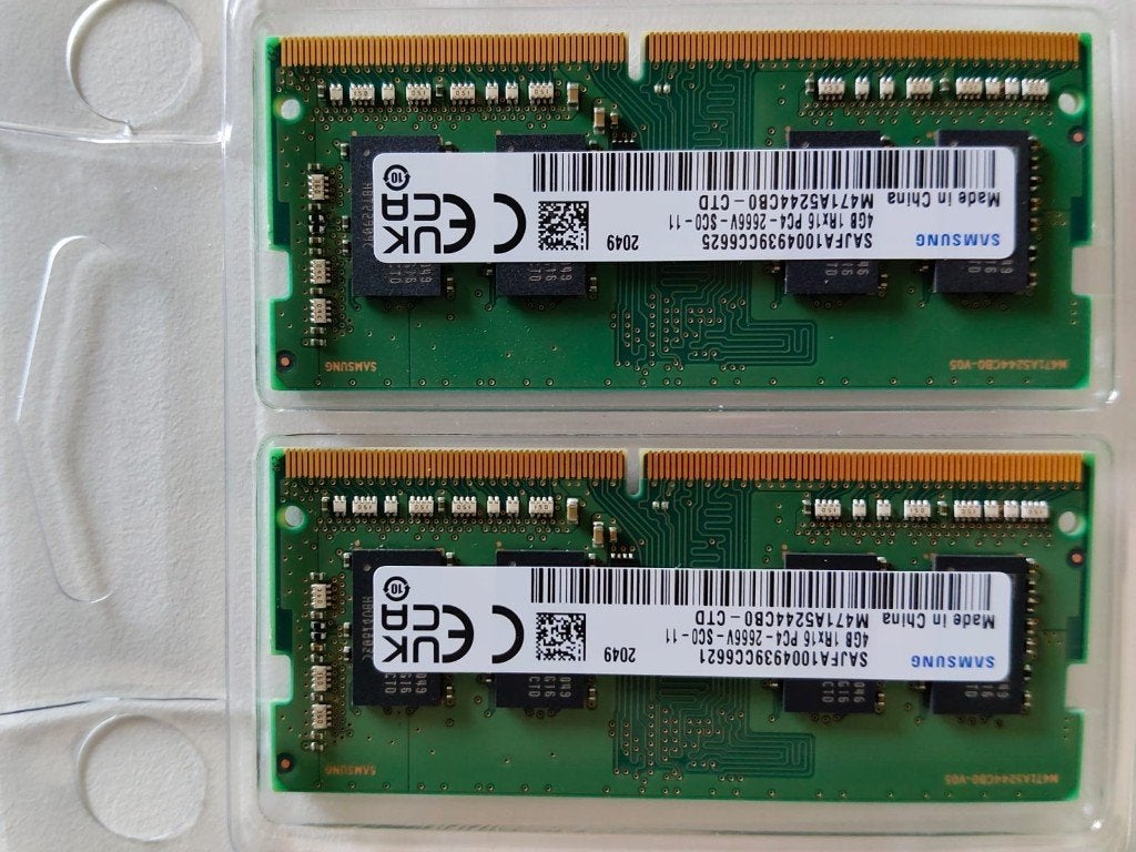 barrettes mémoire samsung pc portable 2x4g ddr 4 2666, Enlèvement ou Envoi, DDR4, 8 GB, Comme neuf