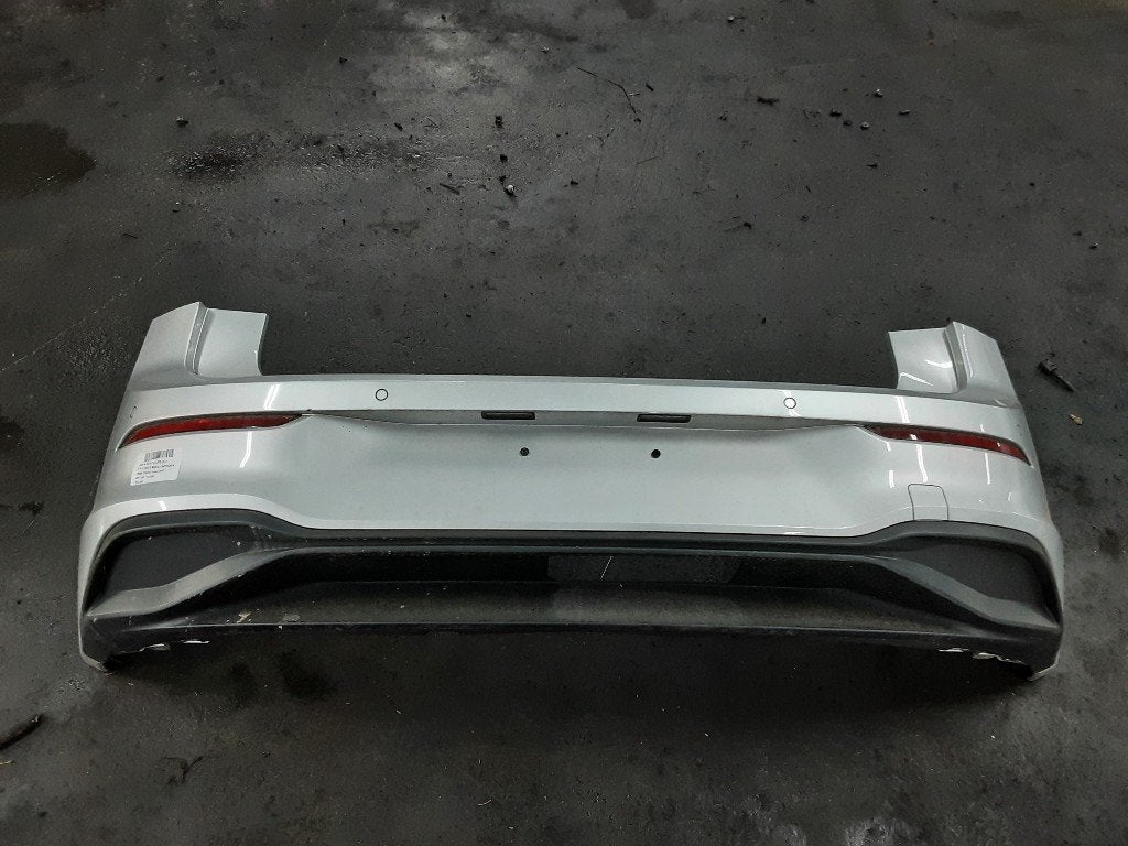 PARE-CHOCS ARRIÈRE Volkswagen Golf VIII (CD1) (01-2019/-), Autos : Pièces & Accessoires, Carrosserie & Tôlerie, Pare-chocs, Volkswagen