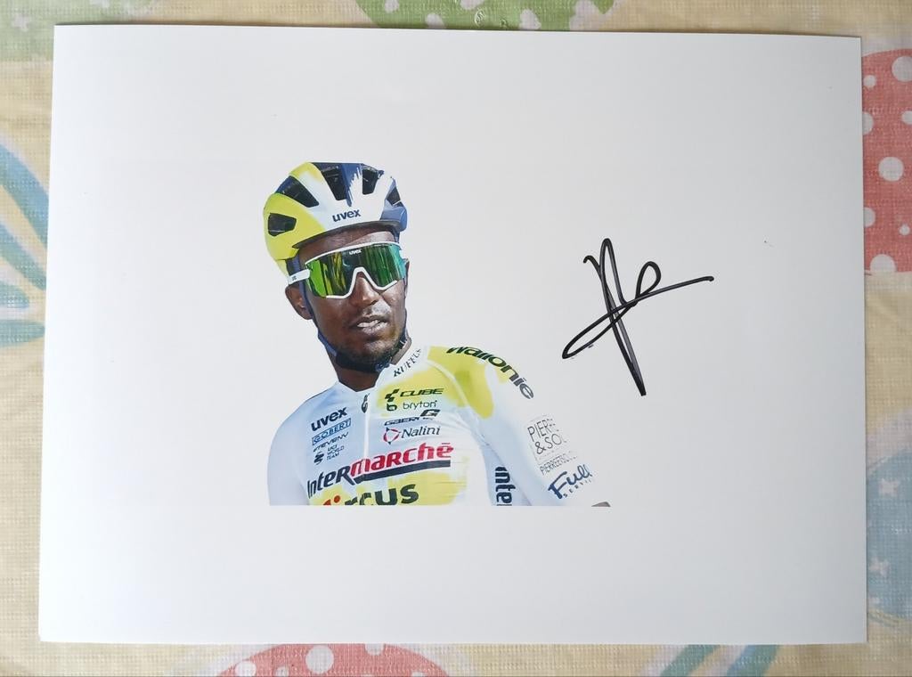 Gesigneerde foto van Biniam Girmay., Envoi