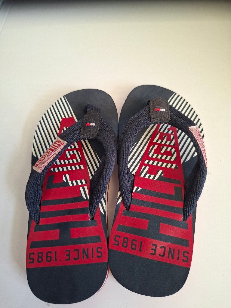 Sandales Tommy Taille 25, Chaussures de marche, Comme neuf, Enlèvement, Bleu