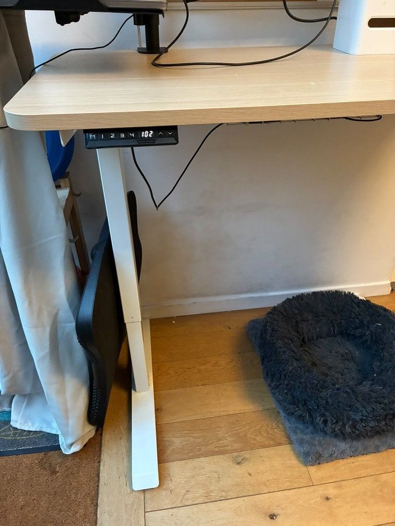 Bureau électrique réglable en hauteur Decieme, Huis en Inrichting, Ophalen, Elektrisch, Gebruikt, 120 cm