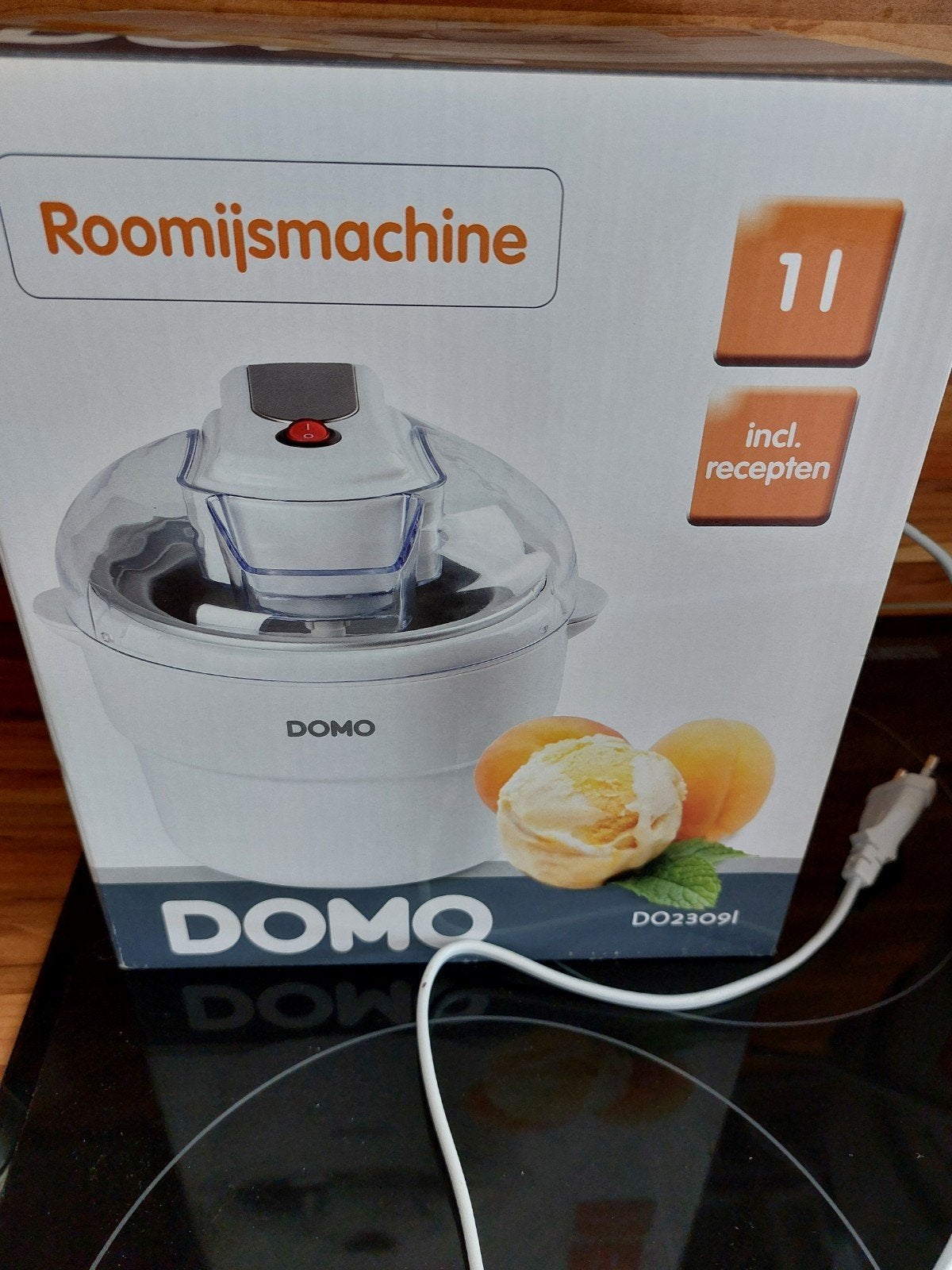 Machine à glaçons Domo en très bon état, Enlèvement
