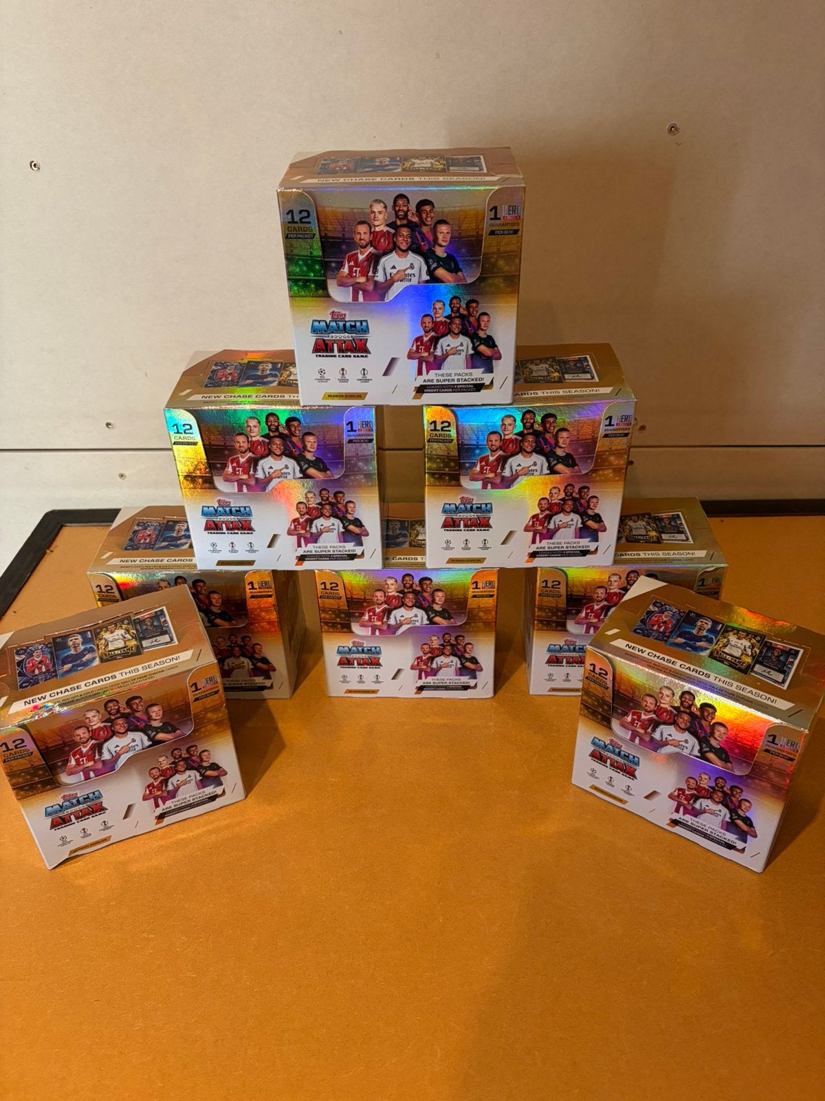 Lots of Topps Match Attax 25/26, Hobby & Loisirs créatifs, Jeux de cartes à collectionner | Autre, Neuf, Booster box, Foil, Enlèvement ou Envoi