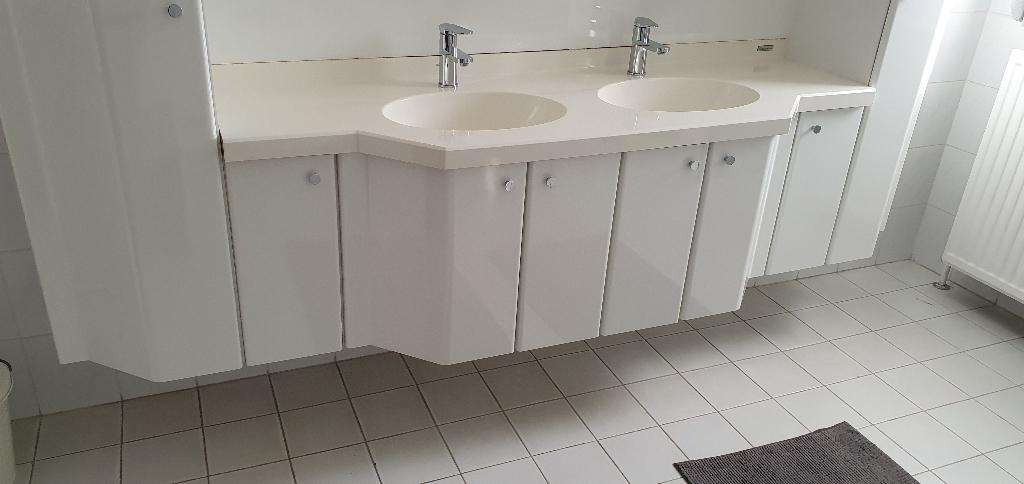 Groot badkamermeubel met 2 lavabo's - merk DETREMMERIE, Huis en Inrichting, Ophalen, Zo goed als nieuw, Overige typen