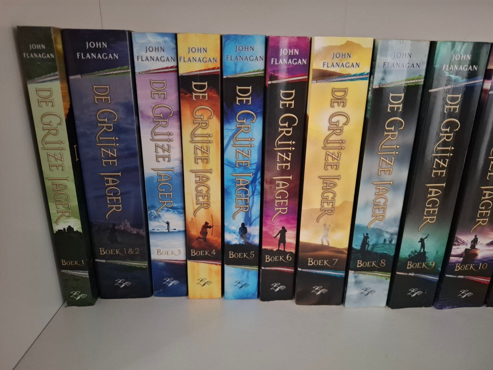 Boeken de grijze jager, Ophalen, Zo goed als nieuw, John Flanagan