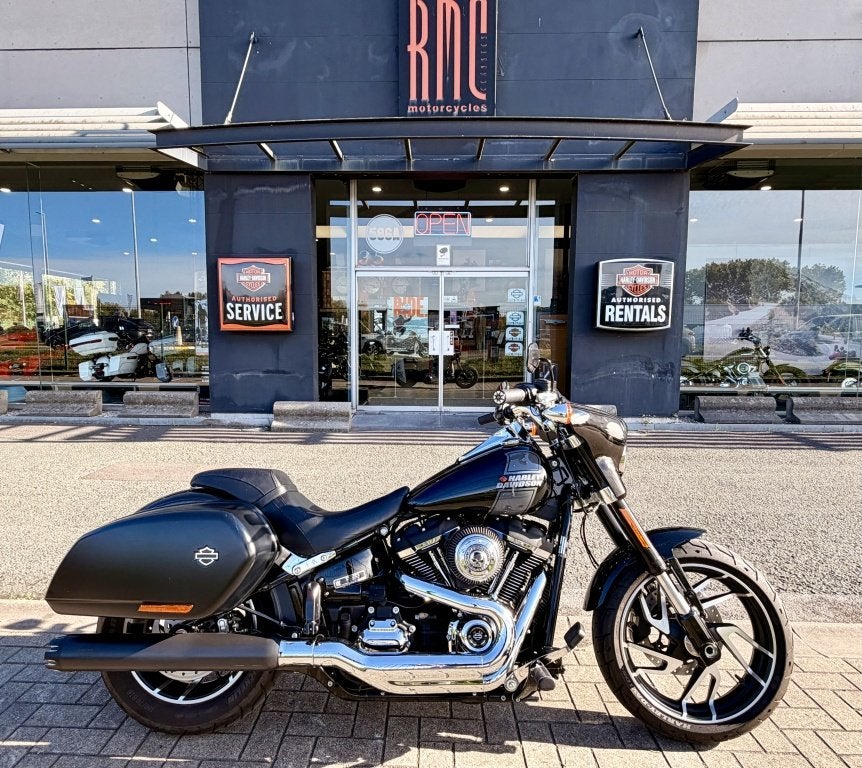 Harley-Davidson Cruiser SOFTAIL- SPORTGLIDE 107 (bj 2021), Motoren, 1745 cc, Gebruikt, Overig, Handgeschakeld