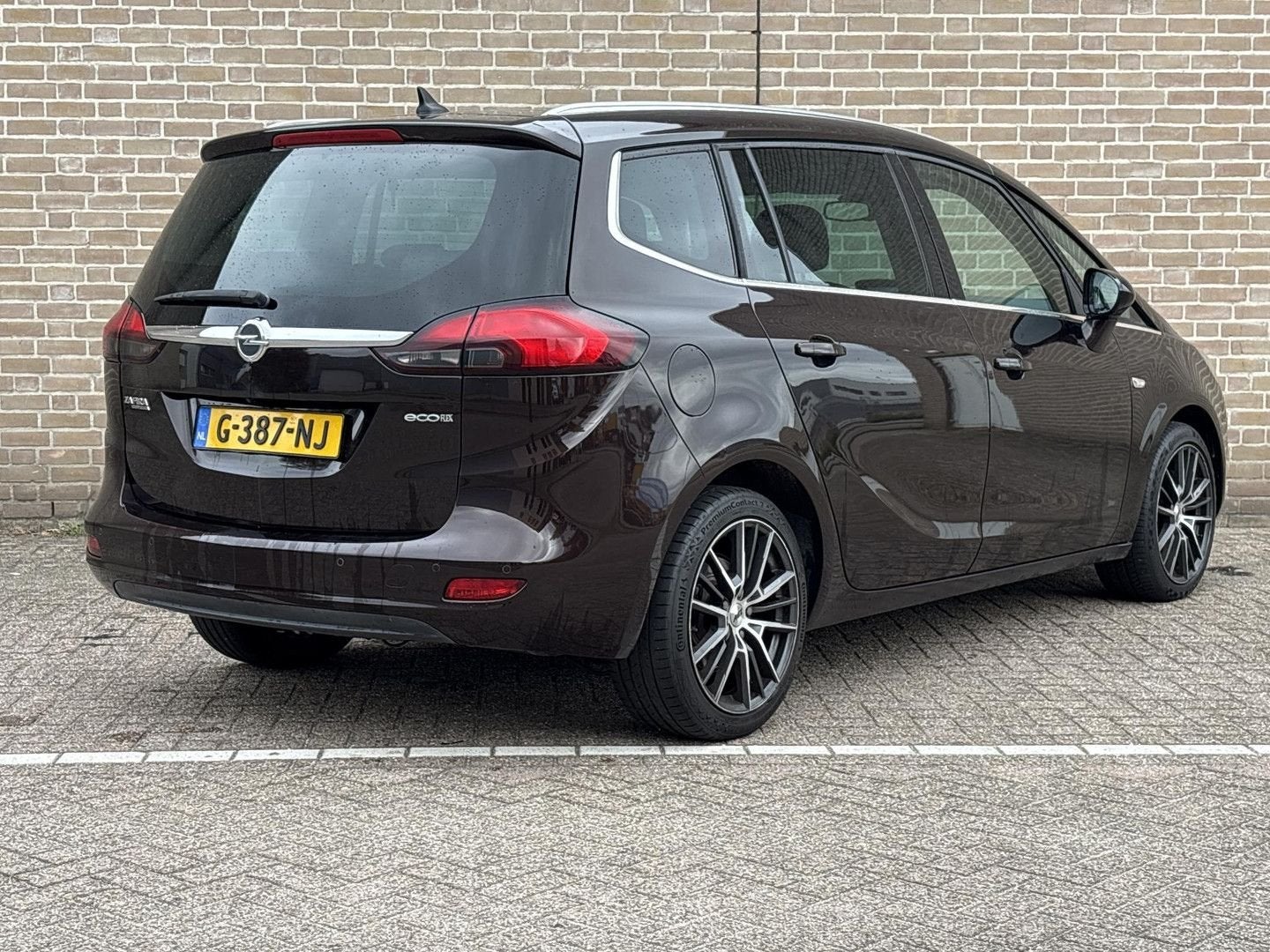 Opel Zafira Tourer 1.6 CDTI Cosmo 7p. | Cruise | Climate | N, Auto's, Monovolume, Zwart, Bruin, 109 g/km