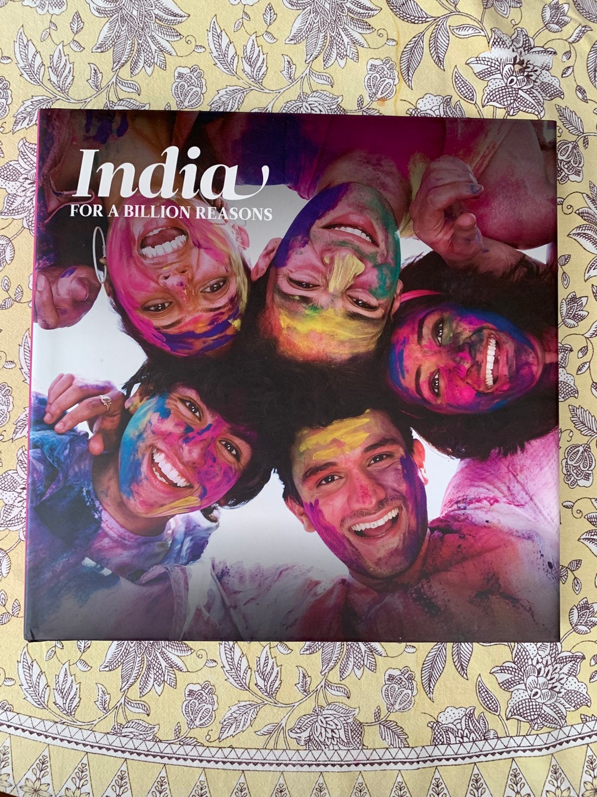 India for a Billion Reasons - coffeetablebook - nieuw, Ophalen