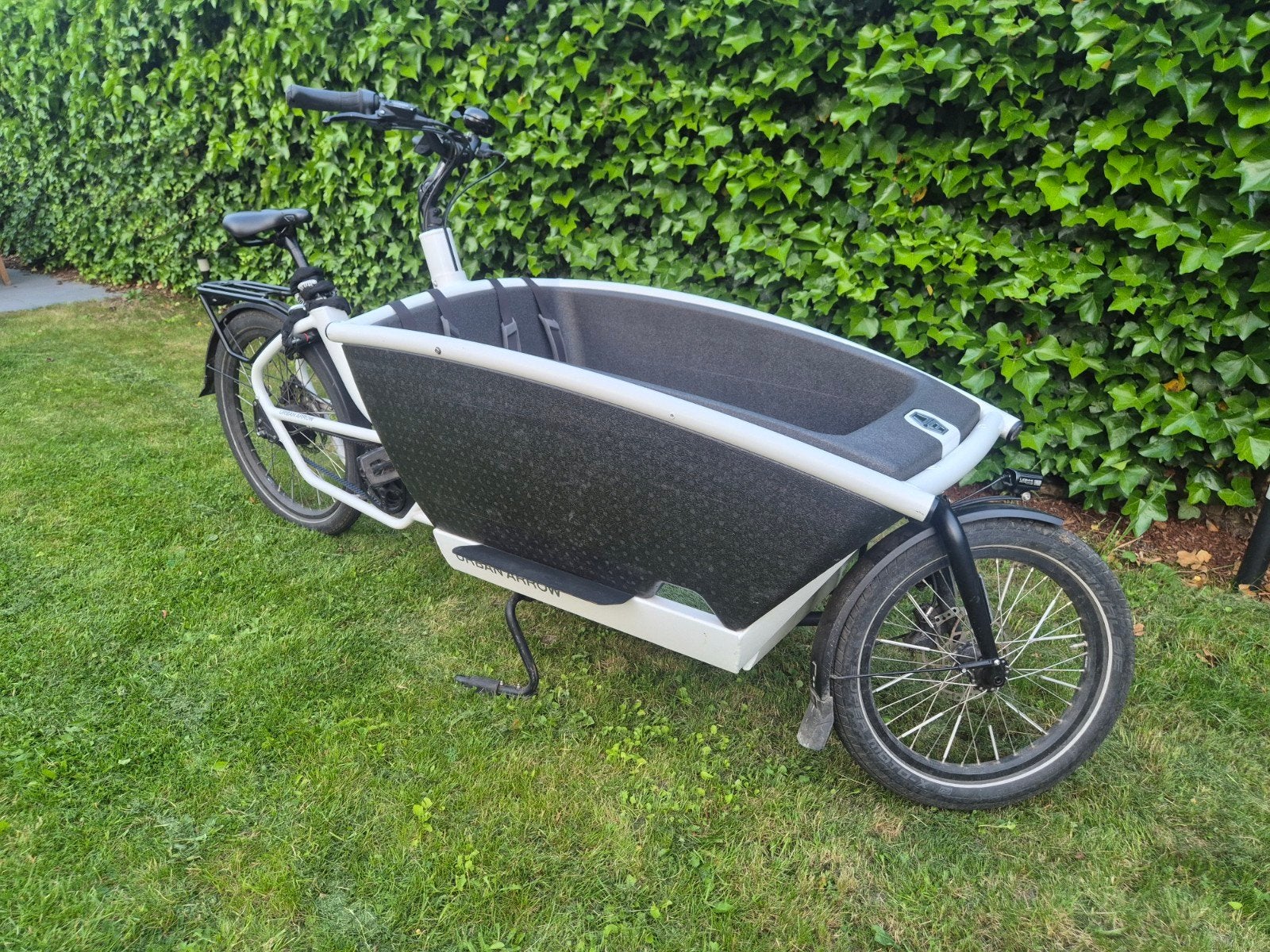 Urban Arrow Family Performance Plus | Wit | 500Wh | 2022, Elektrisch, Zo goed als nieuw, 2 kinderen, Schijfrem