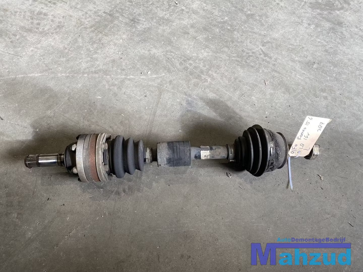 ALFA ROMEO 156 1.8 16V links aandrijfas, Dpofca@stellantis.com, Stellantis Europe S.p.A., Utilisé, Alfa Romeo