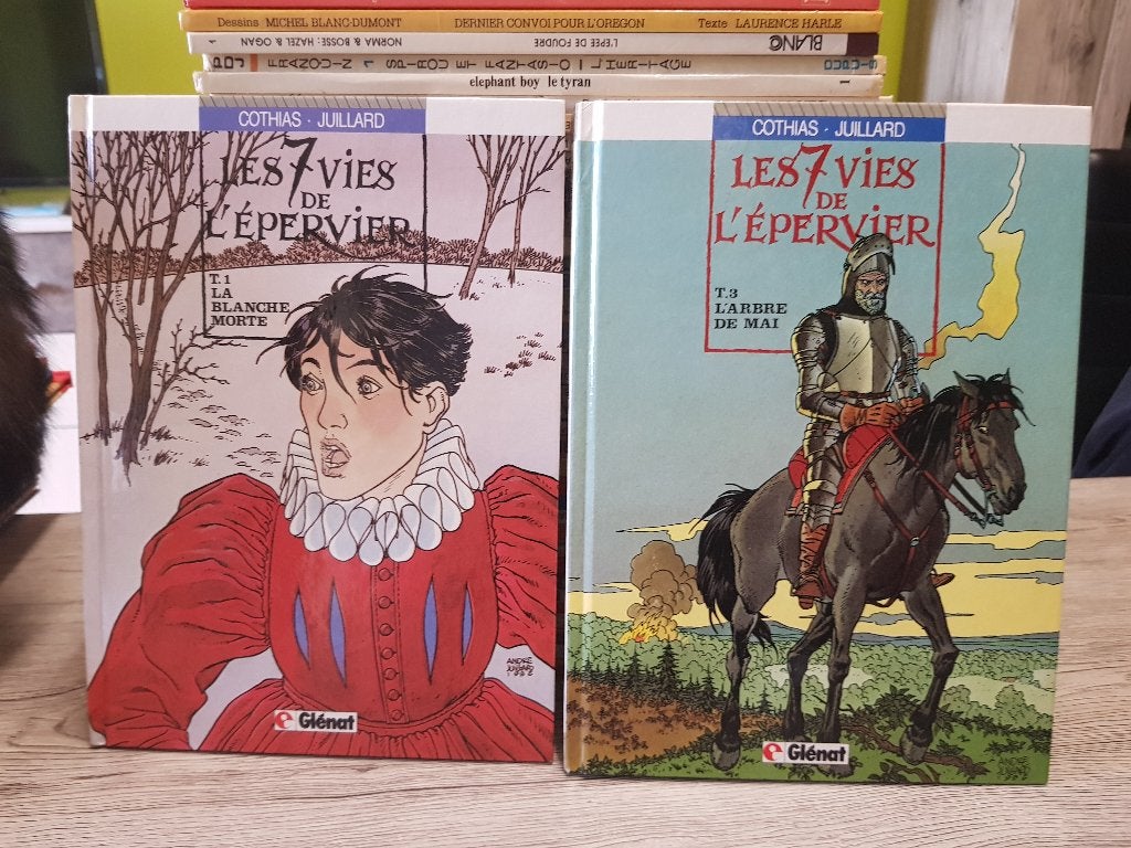 av 2 bd les 7 vies de l' epervier pour 4.00 euro, Meerdere stripboeken, Ophalen of Verzenden, Zo goed als nieuw