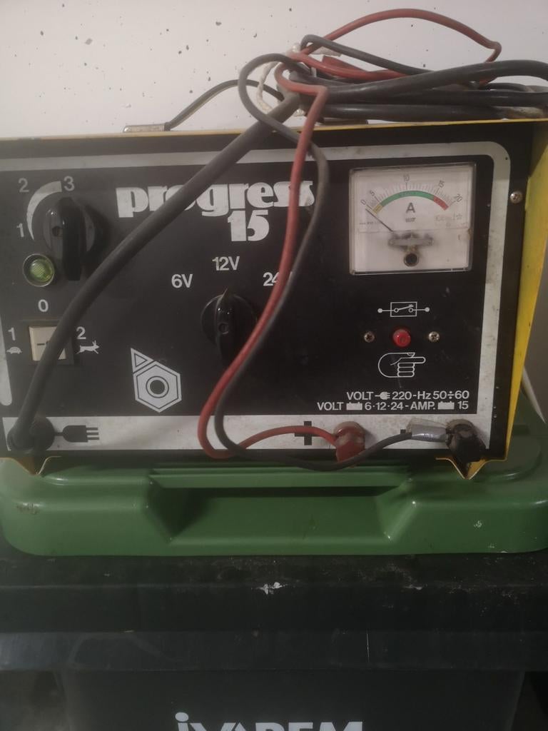 Batterij oplader, Ophalen
