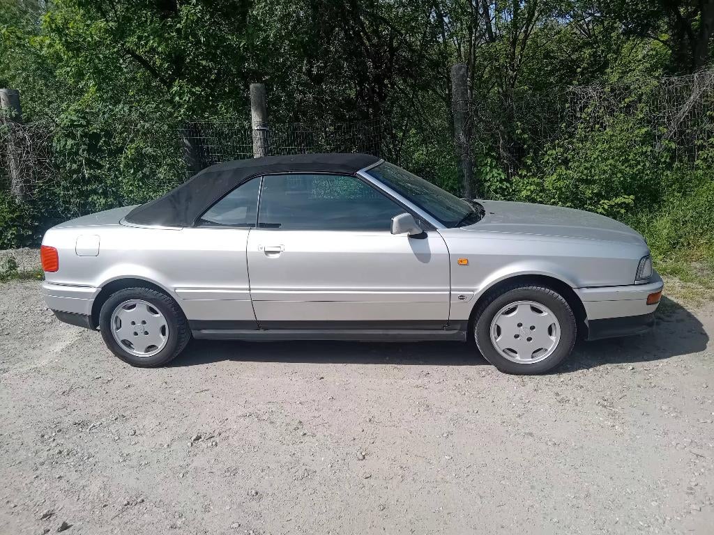 Audi 80 cabrio 2600cc v6 oltimer, Voorwielaandrijving, Zwart, Cabriolet, Leder en Stof