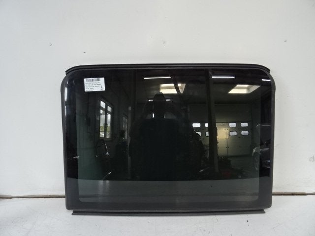 TOIT OUVRANT Peugeot 3008 II (M4 / MC / MJ / MR), Kontakt-peugeot@peugeot.com, Utilisé, Peugeot Deutschland GmbH, Bahnhofsplatz
65423  Rüsselsheim, DE