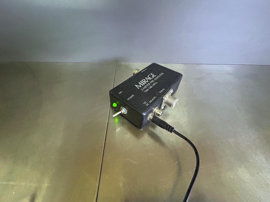 Préampli Mirage 144 — 148 MHz, Télécoms, Émetteurs & Récepteurs, Envoi, Utilisé, Émetteur et Récepteur