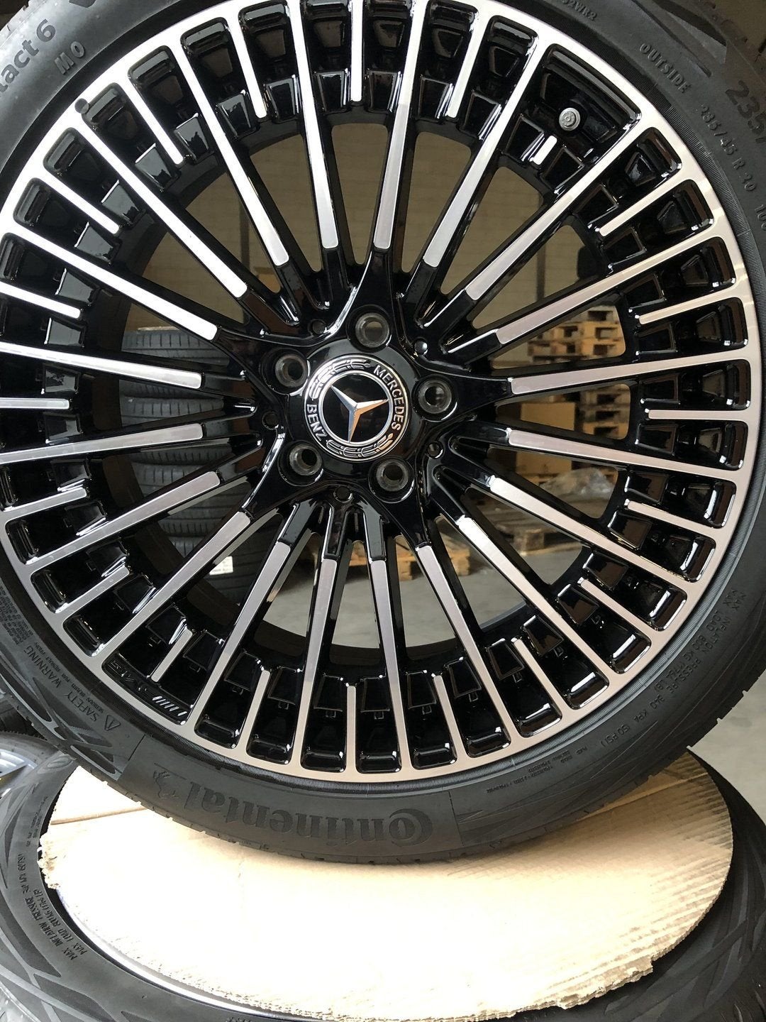 20 inch  mercedes benz EQA h247 EQB x247 amg  a2434010600, Gebruikt, -, -, Banden en Velgen