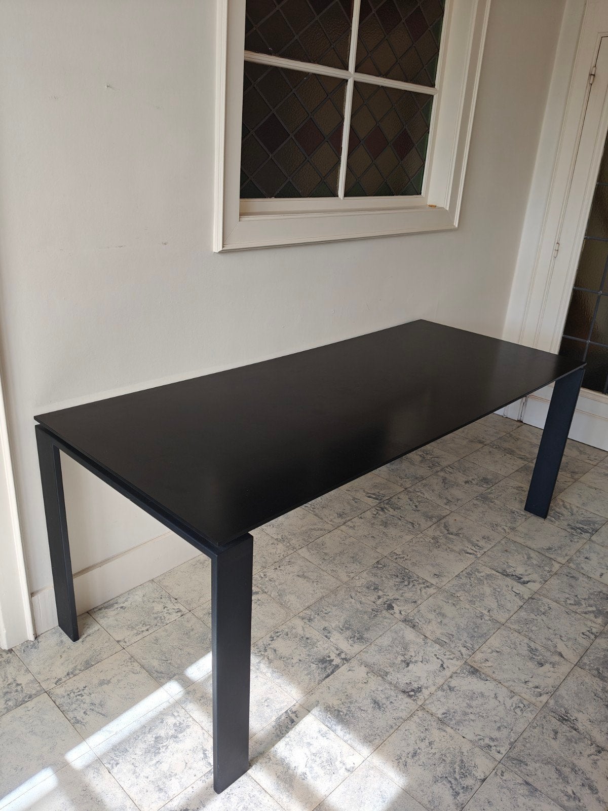 Set van 2 Design Tafels - Kartell Four (Medium) - Zwart, Huis en Inrichting, Ophalen, Gebruikt, 50 tot 100 cm, Vijf personen of meer