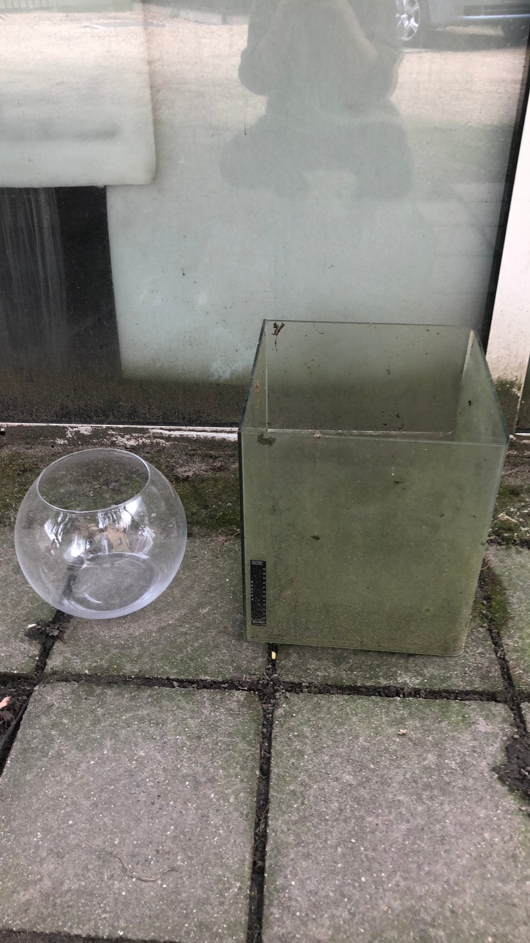Ronde en vierkante aquarium., Ophalen, Zo goed als nieuw