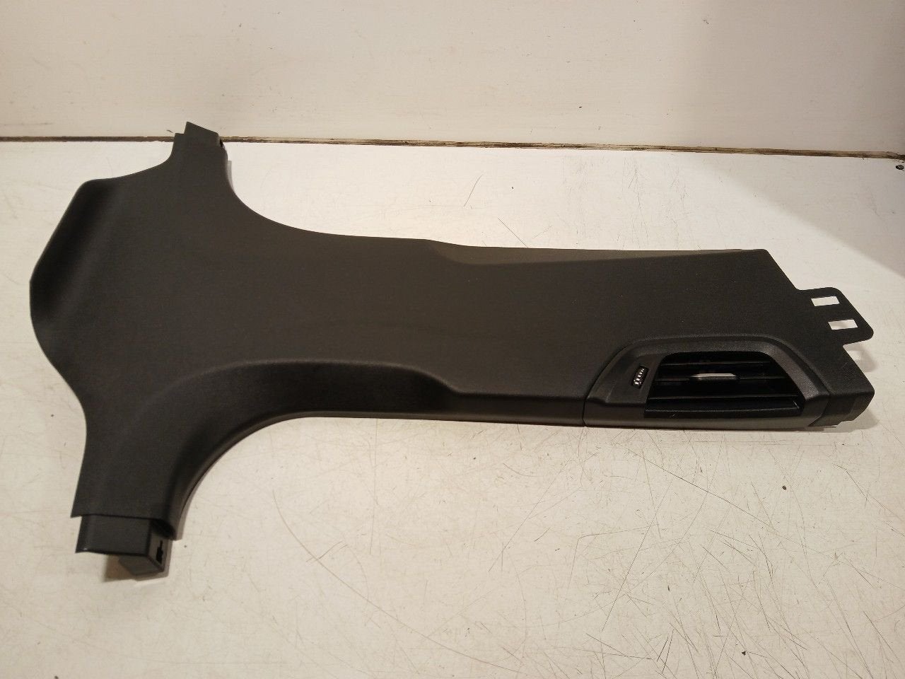 Afdekplaat BMW 5 serie, Onderdelen@venauto.nl, Van der Ven Autorecycling B.V., Gebruikt, Ettenseweg 76, 4706 PB Roosendaal, The Netherlands