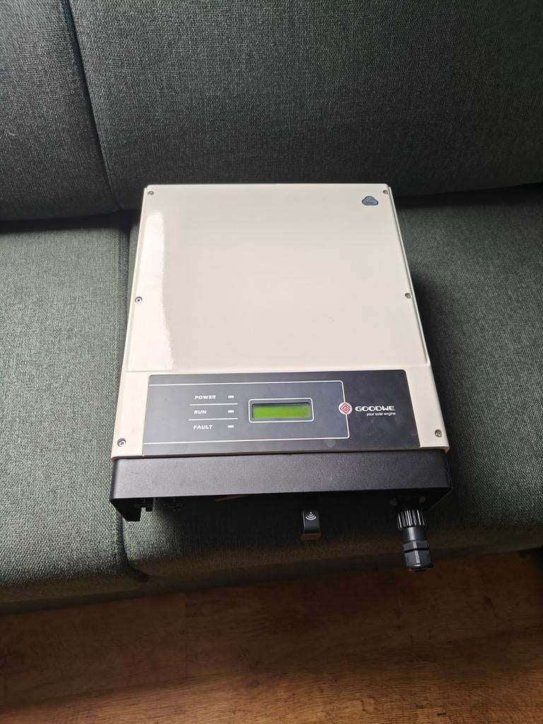 Defecte GoodWe GW5000D-NS Omvormer – Voor onderdelen of hers, Ophalen, Overige typen