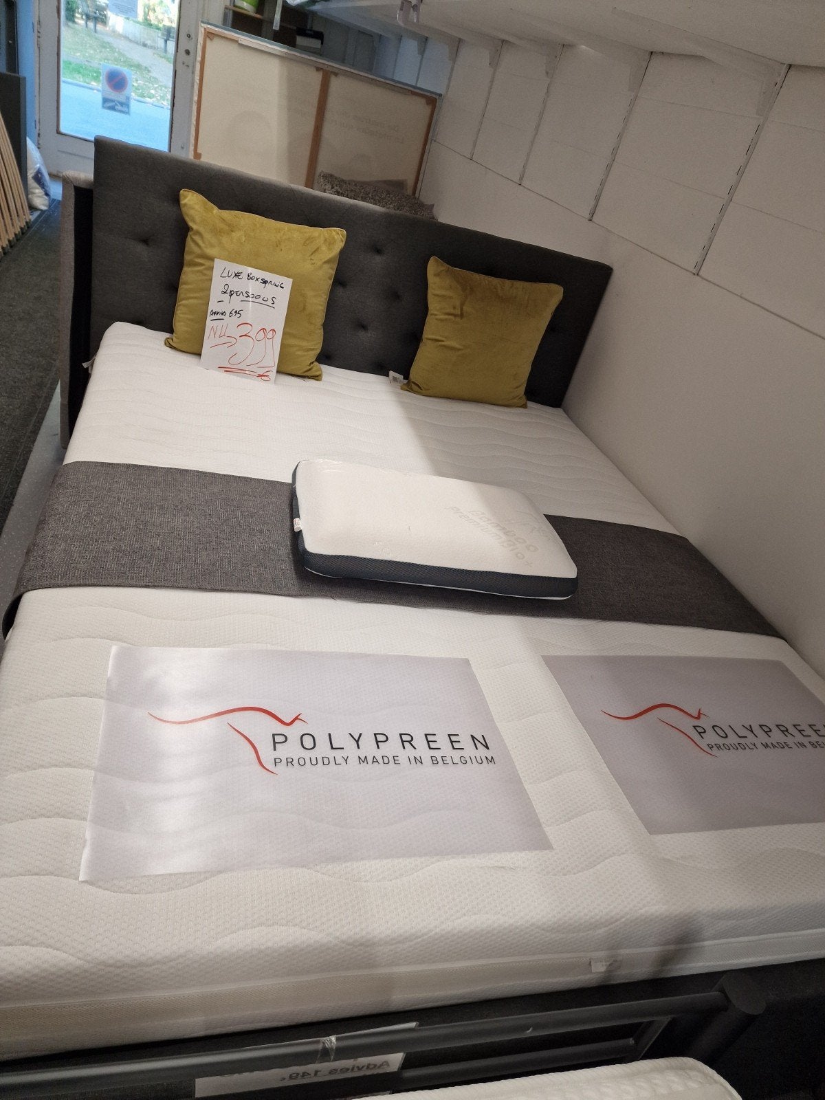 boxbed  met opbergruimte 399 €, Huis en Inrichting, Ophalen