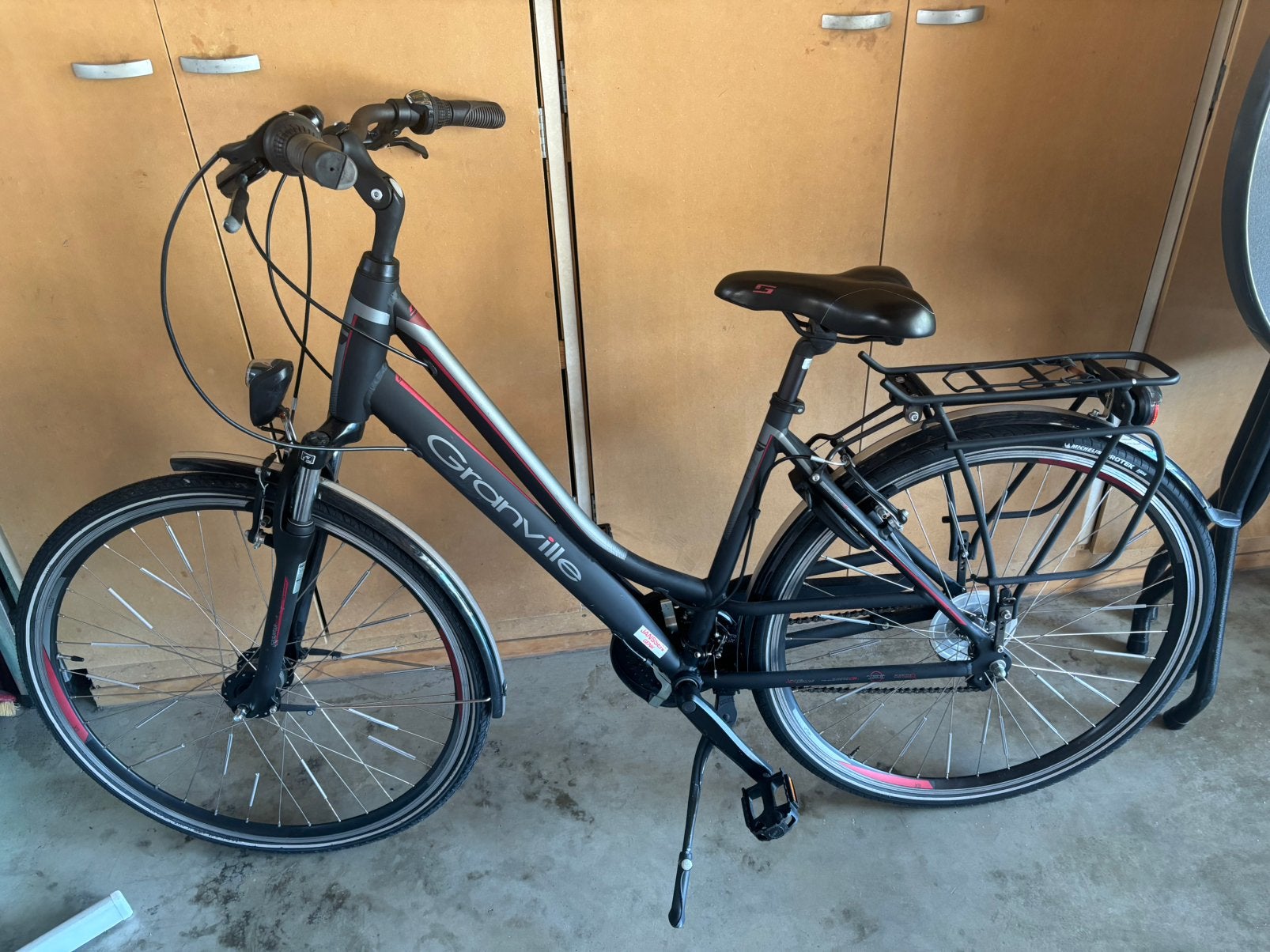 Dames fiets, Fietsen en Brommers, Ophalen, Zo goed als nieuw