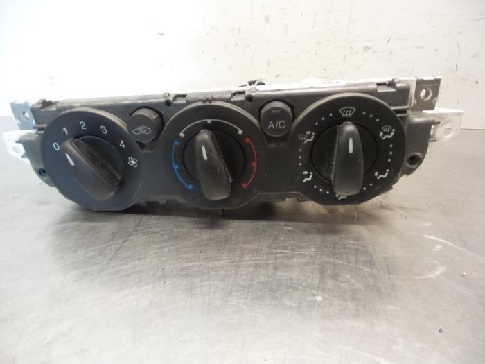 Panneau de commandes chauffage d'un Ford Focus (Focus 04-), -, 3 mois de garantie, -, -